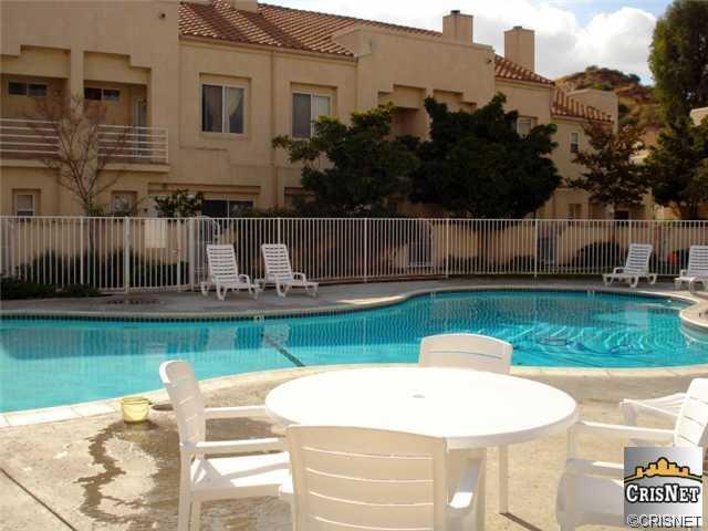 3 HOA Pools - 25735 Perlman Plz