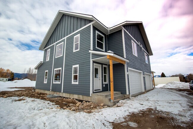 Vista exterior, antes en proceso - 84 Alpine Trl