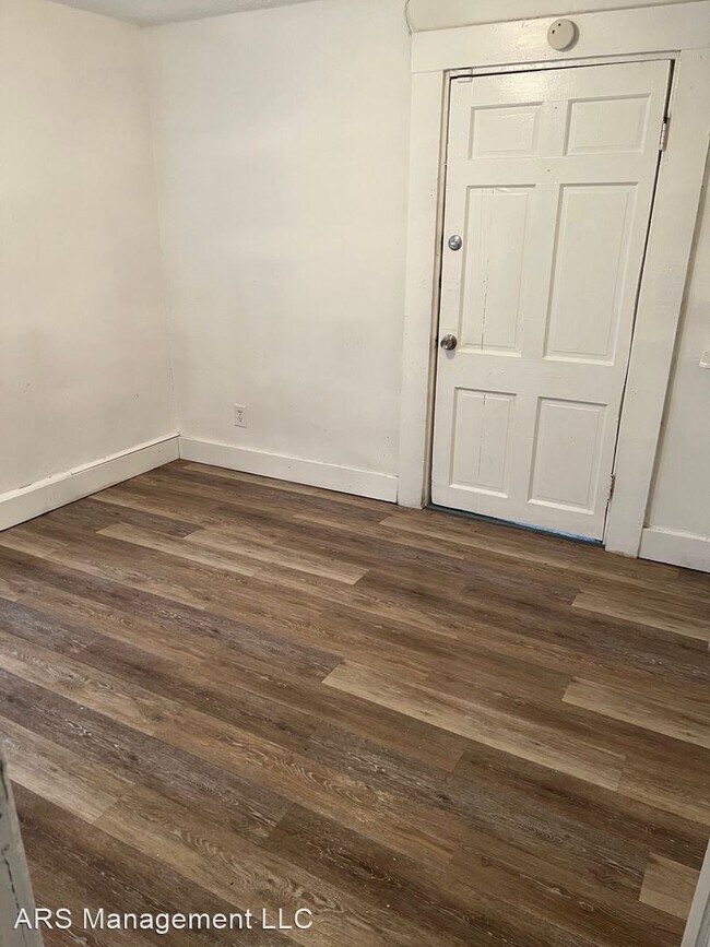 Foto del edificio - 3 br, 1 bath House - 6251 Hancock Avenue