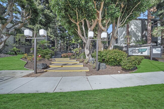Building Photo - 8650 Gulana Ave