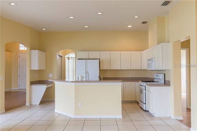 Foto del edificio - 2743 Abbey Grove Dr