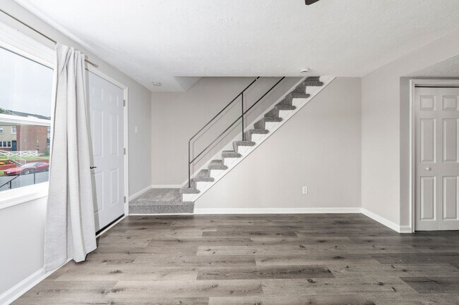 Foto del edificio - Discover Your New Home in Gray Haven