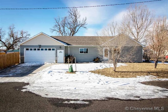 Building Photo - 620 Alexander Ave