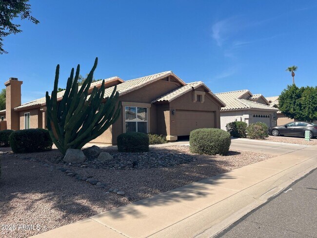 Foto del edificio - 1383 E Butler Cir