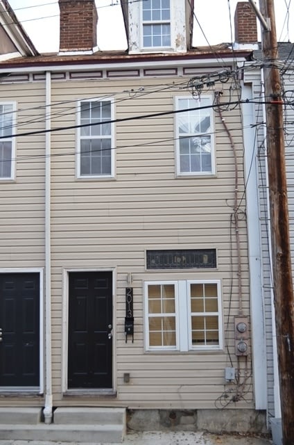 Photo - 2013.5 Gregory St Apartment