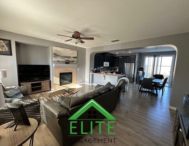 Building Photo - Beautiful 3-Bedroom Home in Desirable Nort...