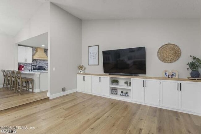 Foto del edificio - 1514 Rivergate Dr