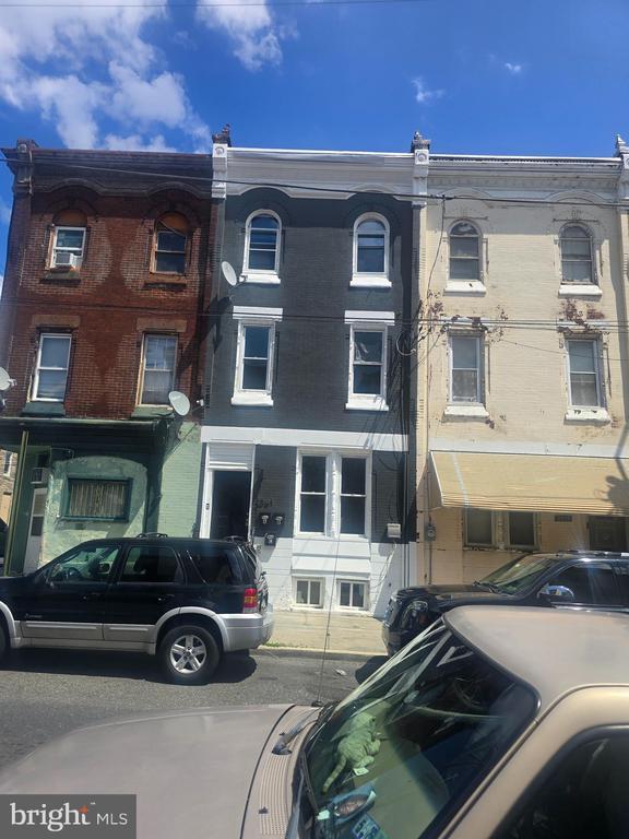 Foto del edificio - 2561 N 18th St