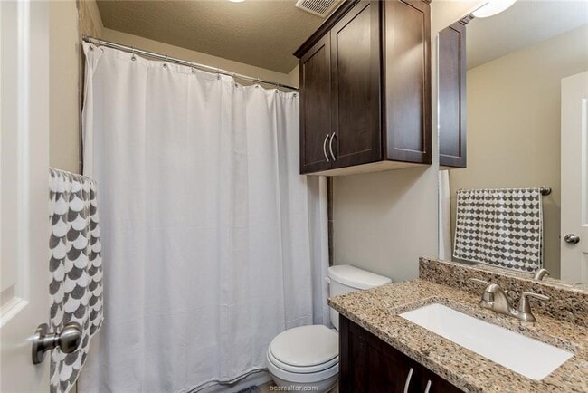 Foto del edificio - 4145 Shallow Creek Loop