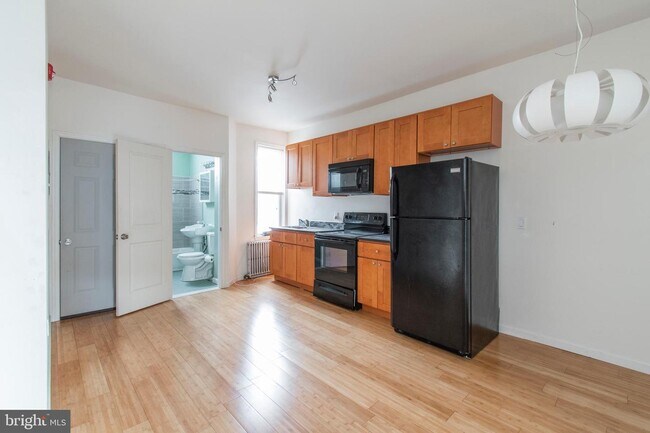 Foto del edificio - 3313 N Park Ave
