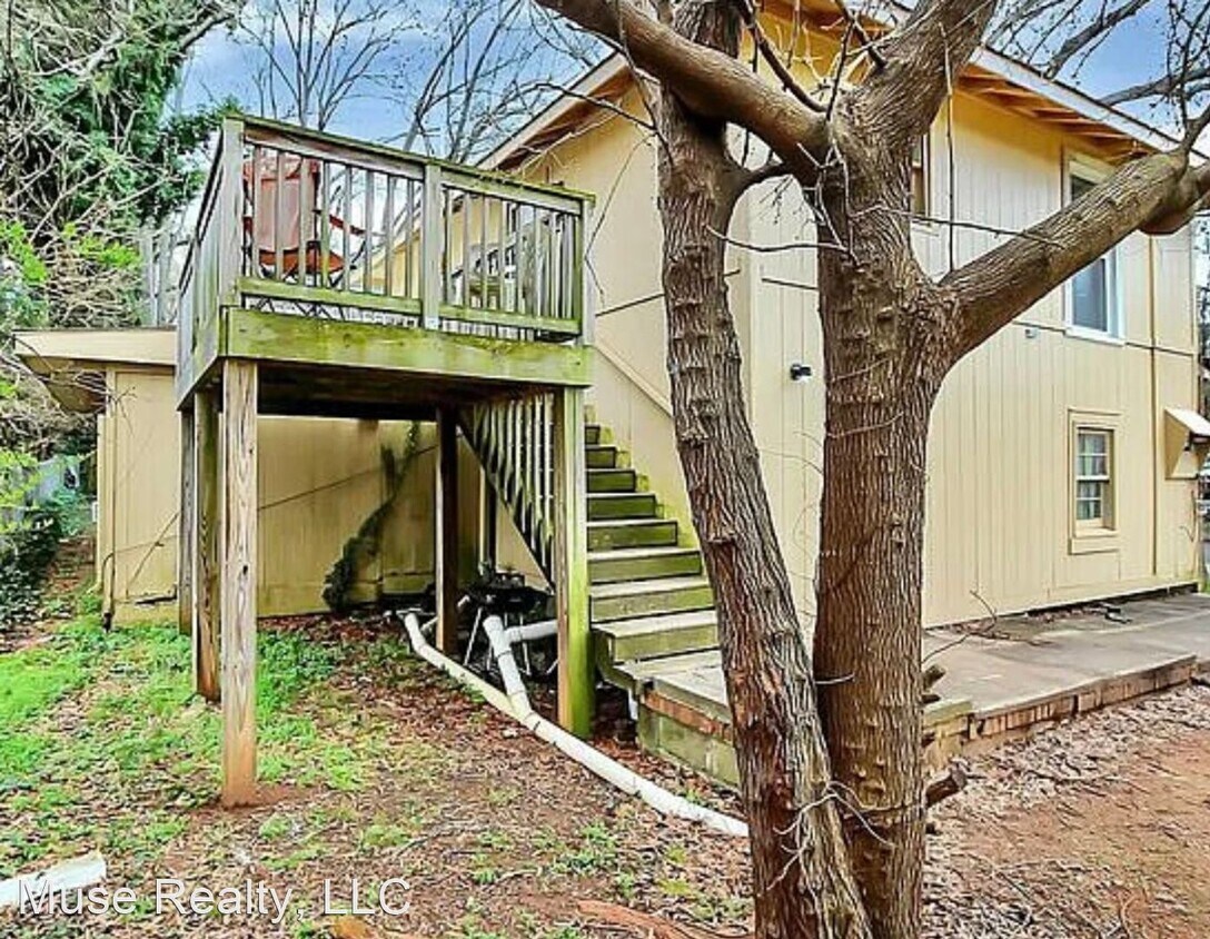 1 br, 1 bath House 1110 Apt 201 Ebenezer... House Rental in Rock