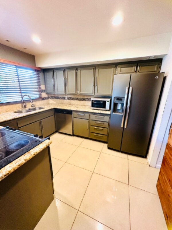 6829 E Osborn Rd, Scottsdale, AZ 85251 Townhome Rentals in Scottsdale