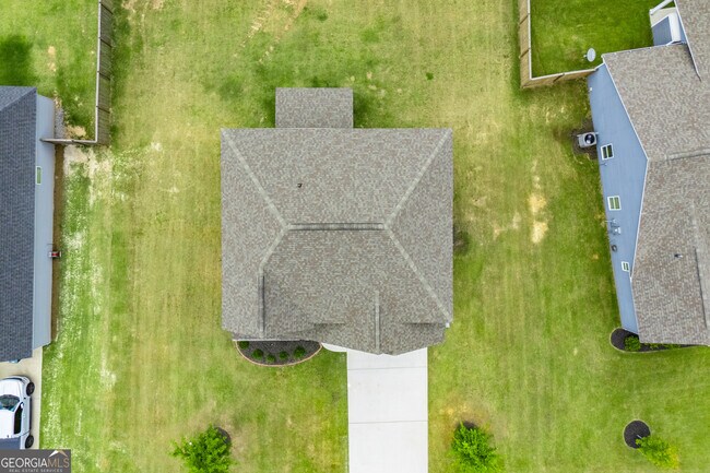 Foto del edificio - 132 Springwood Dr