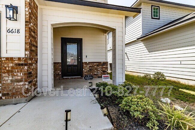 Building Photo - 6618 Cibolo Springs