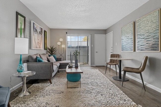 Building Photo - Starburst