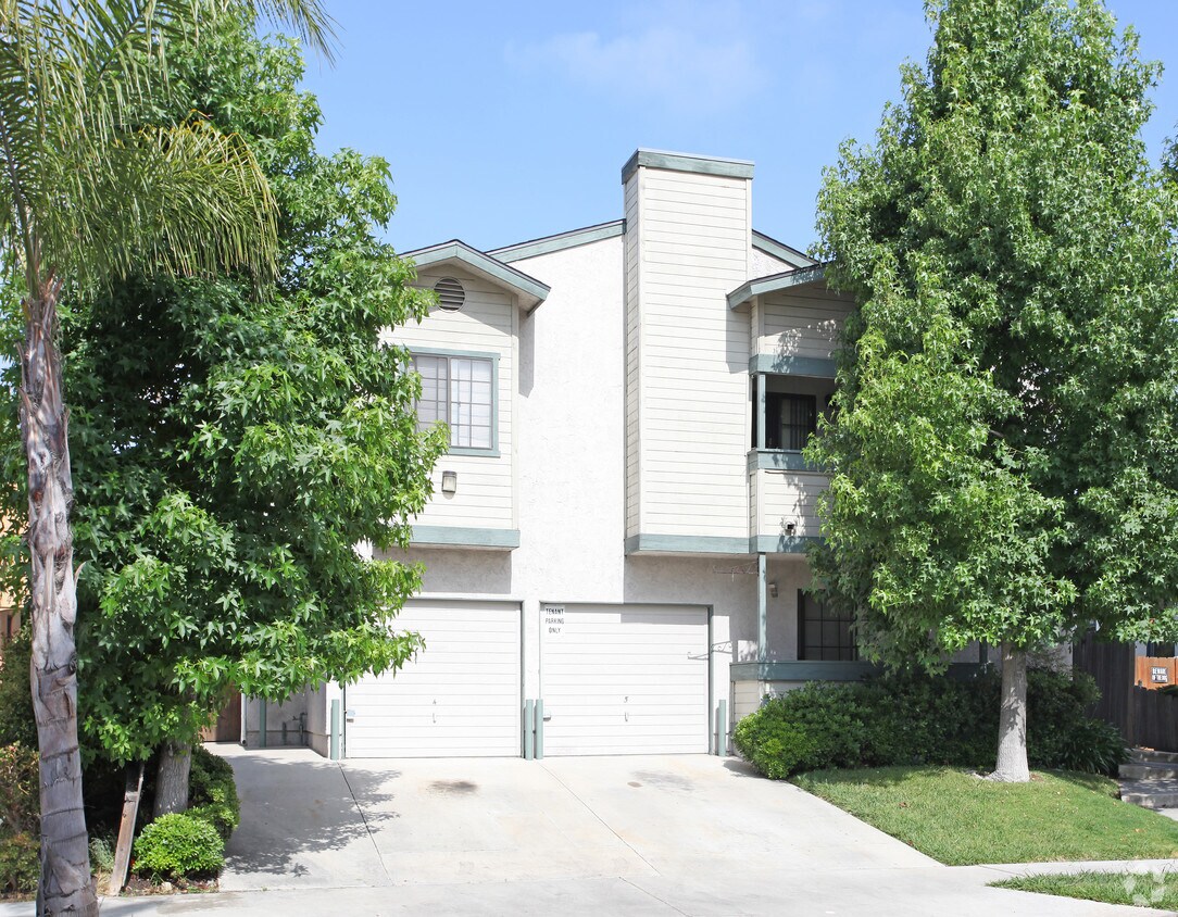 4470 Bancroft St, San Diego, CA 92116 Apartments in San Diego, CA