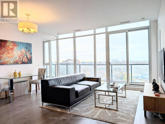 Photo du bâtiment - 297 College St