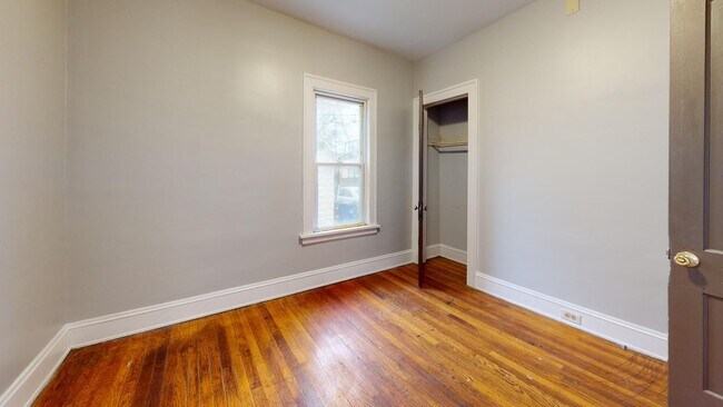 Building Photo - 3124-26 West 90th