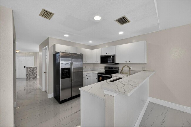 Foto del edificio - 85 Citrus Park Ln