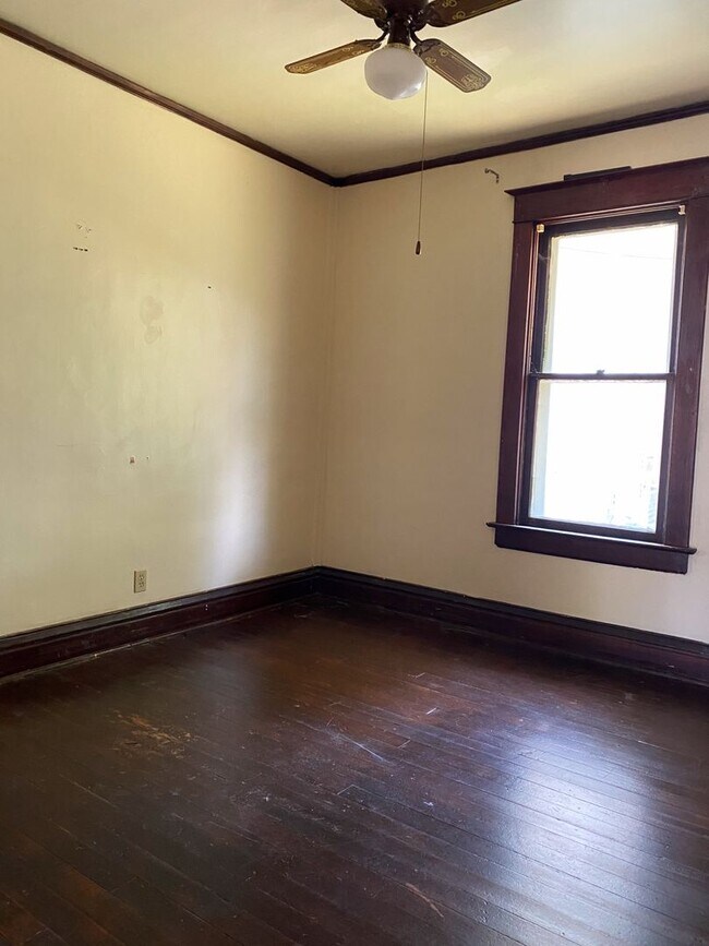 Foto del edificio - Cute 2 bedroom house with fenced yard