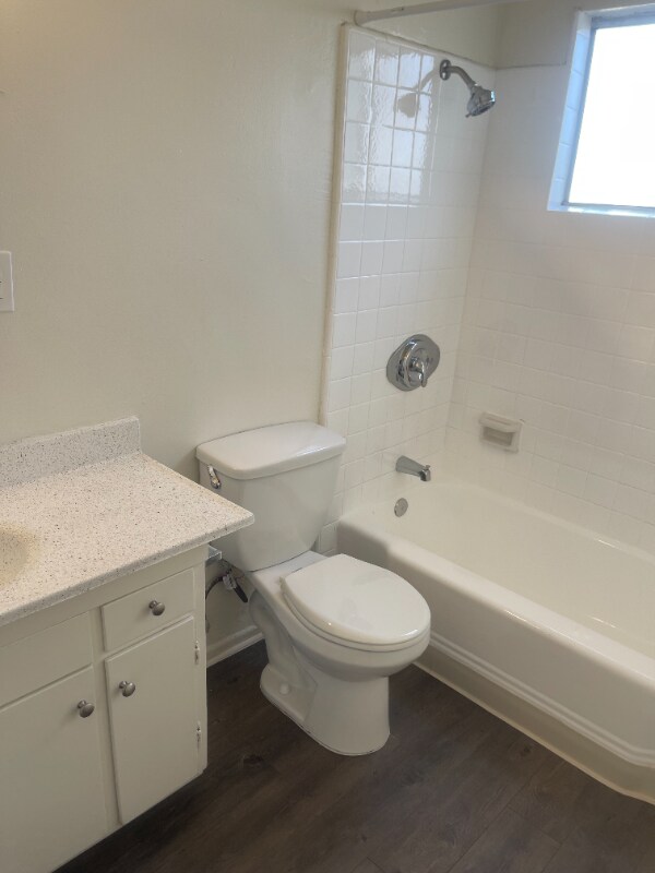 Photo - 2232 E Lenita Ln Apartment