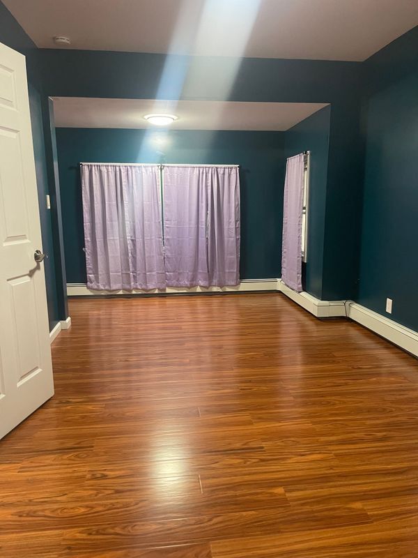 Foto principal - 5 Pinehurst Ave
