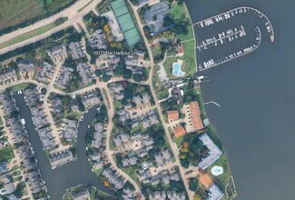 Building Photo - 18037 Bal Harbour Dr