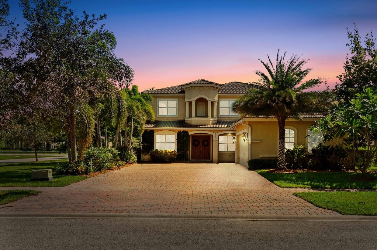Primary Photo - 8946 Cypress Grove Ln