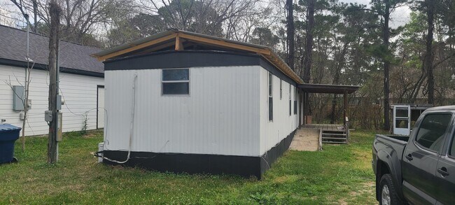 Foto del edificio - 11440 Underwood St