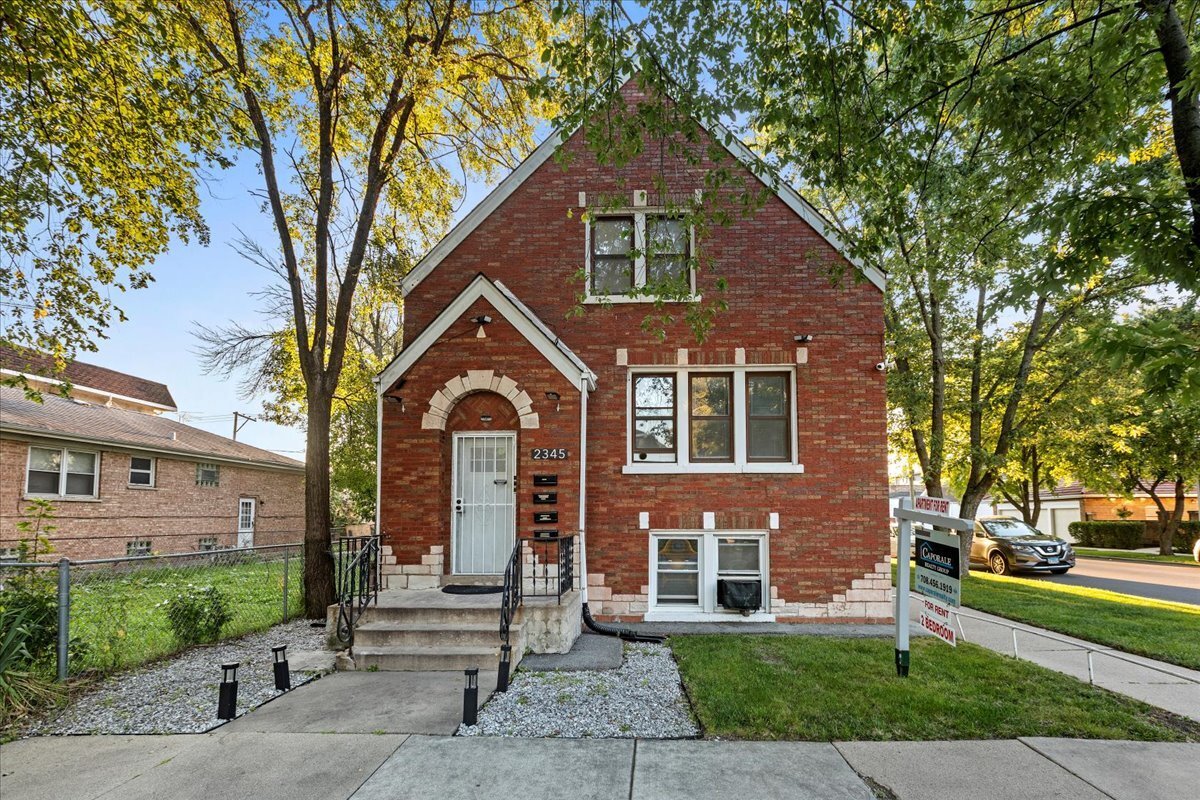 Foto principal - 2345 Ridgeland Ave
