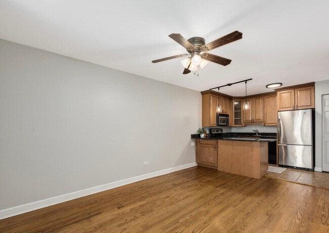 Foto del edificio - 420 W Aldine Ave