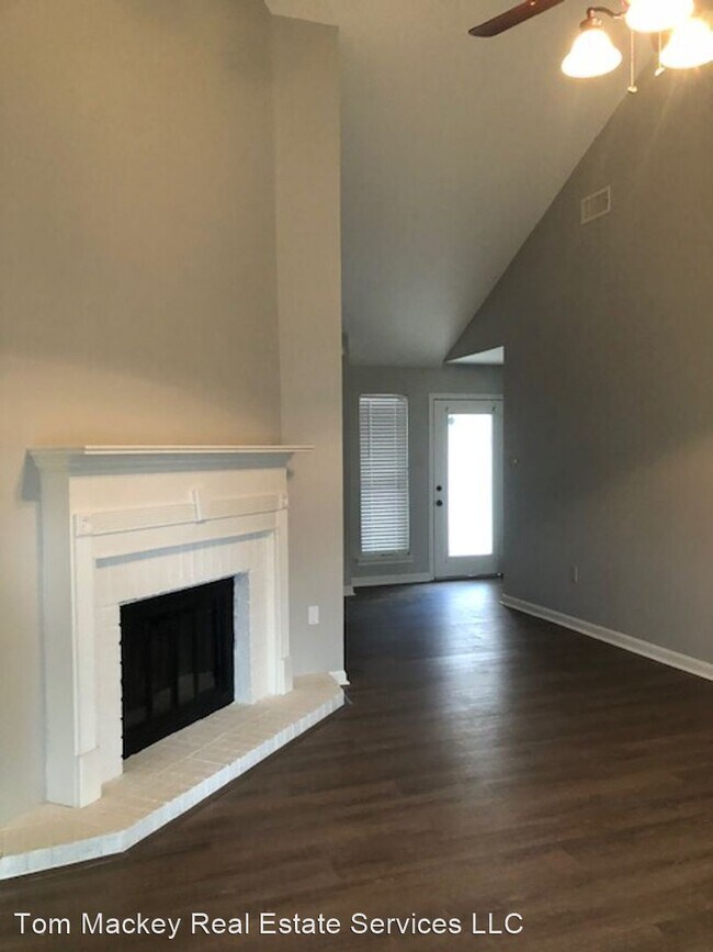 Building Photo - 2 br, 2.5 bath House - 1506 Magnolia Ridge Dr