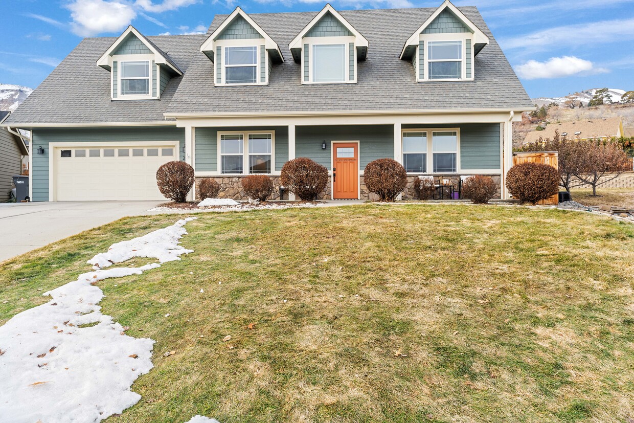 2030 Woodridge St, Wenatchee, WA 98801 House for Rent in Wenatchee