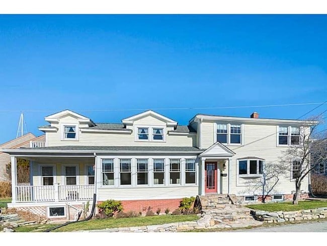 Building Photo - 35 Allen Ave