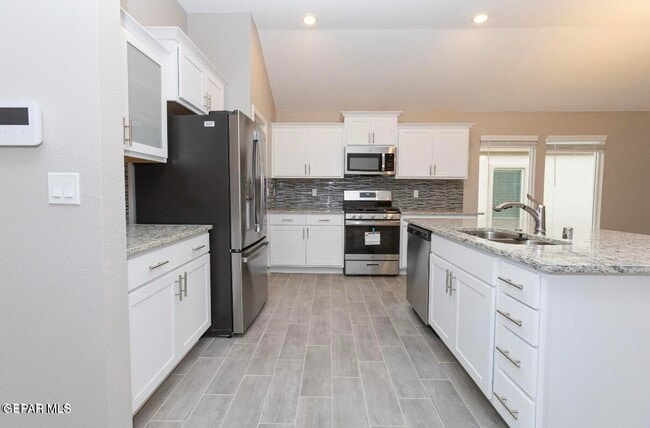 Building Photo - 1208 Golden Summer Pl
