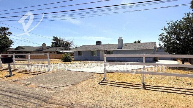 Foto del edificio - 12406 Pawnee Rd