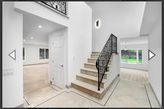 Building Photo - 4359 Park Alisal