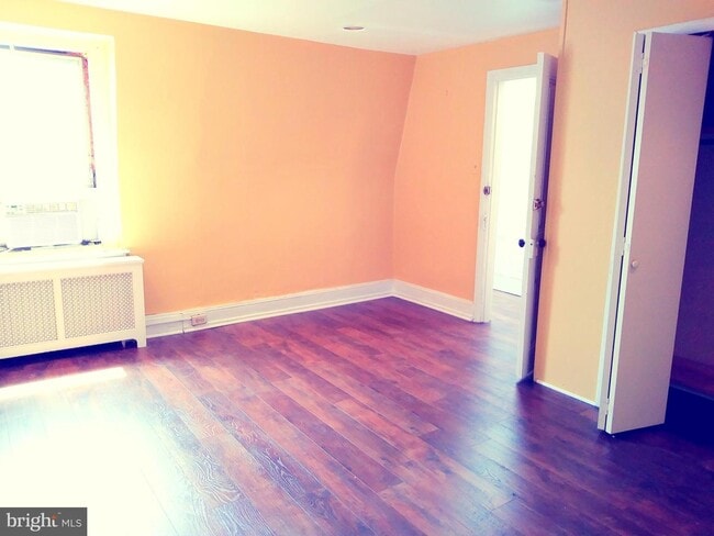 Building Photo - 2034 Delancey Pl