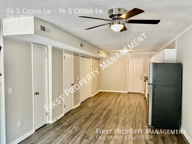 Building Photo - 2Bed/2Bath Townhome Ft O! Laundry Hookups ...