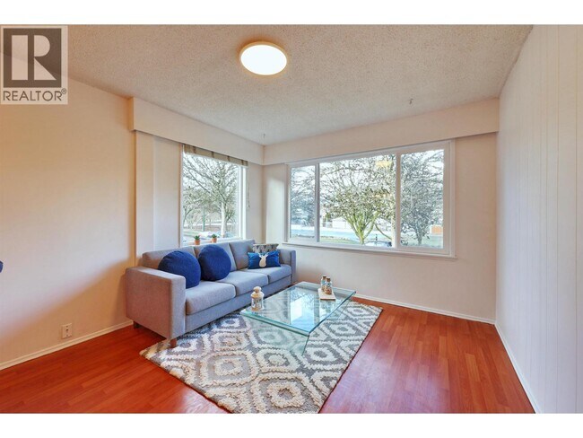 Photo du bâtiment - 1336 E 11th Ave