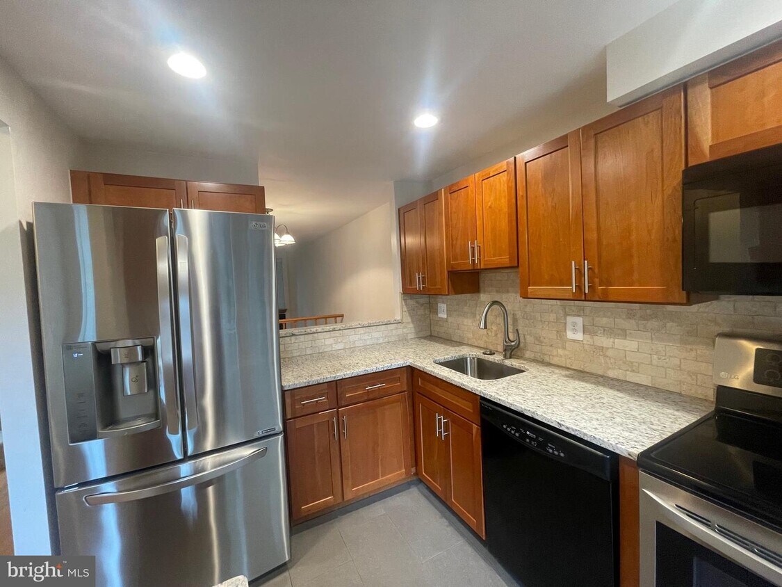 2119 Whisper Way, Reston, VA 20191 Townhome Rentals in Reston VA