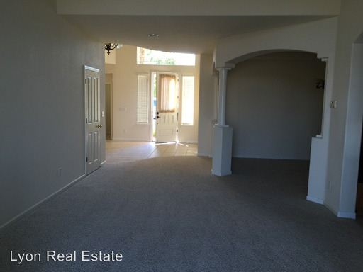 Building Photo - 1381 Souza Dr