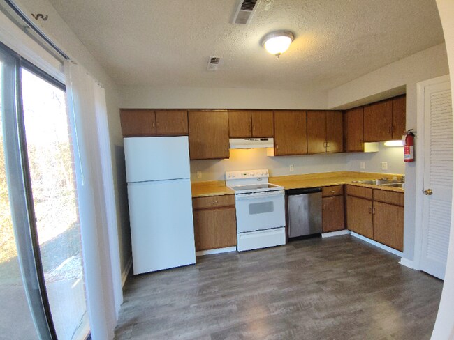 Foto del edificio - 81 Duiguid Dr