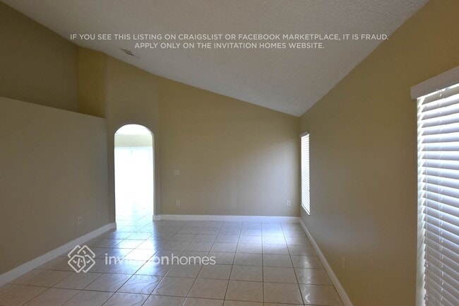 Building Photo - 17444 NW 11th St