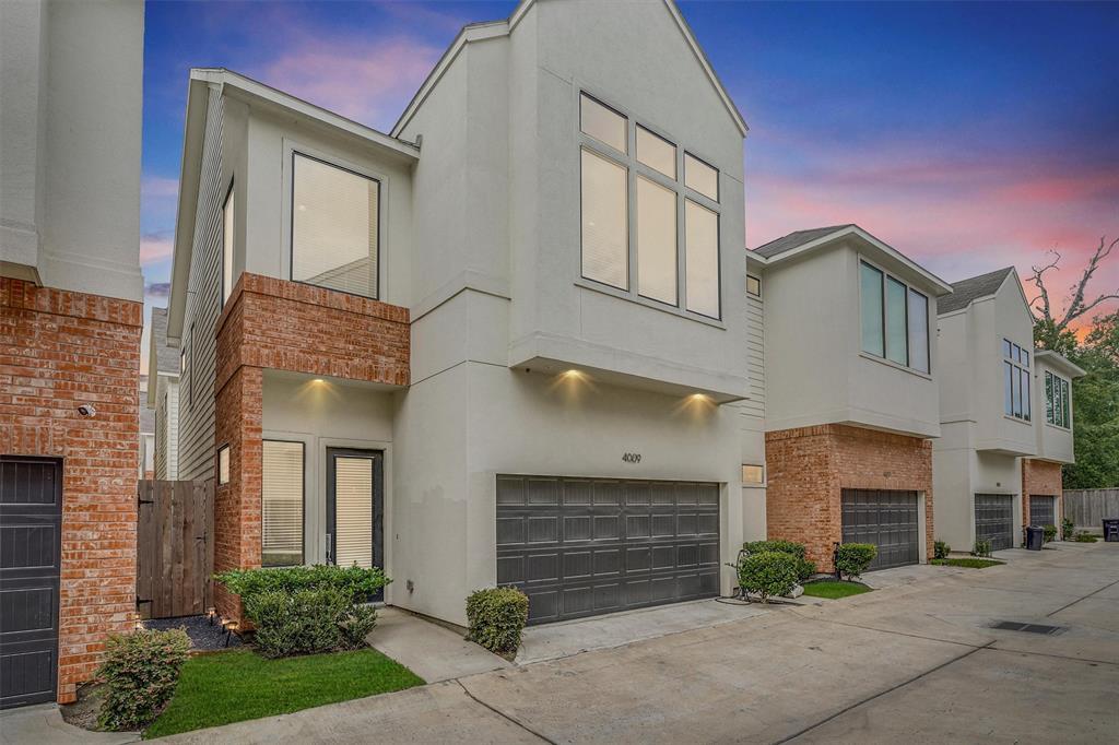 4009 Tulane St, Houston, TX 77018 Condo for Rent in Houston, TX