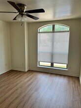 Building Photo - 712 Sharp St