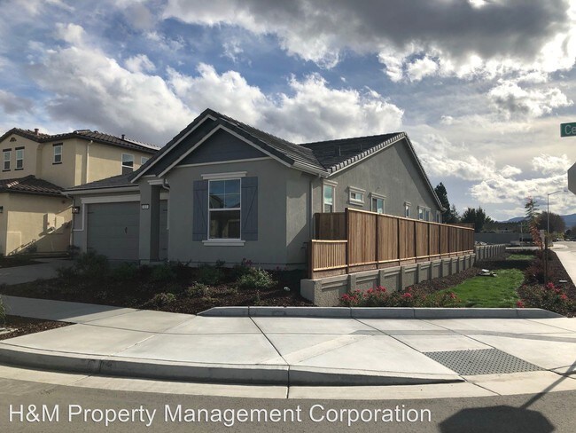 Building Photo - 3 br, 2.5 bath House - 813 Cerrato Way