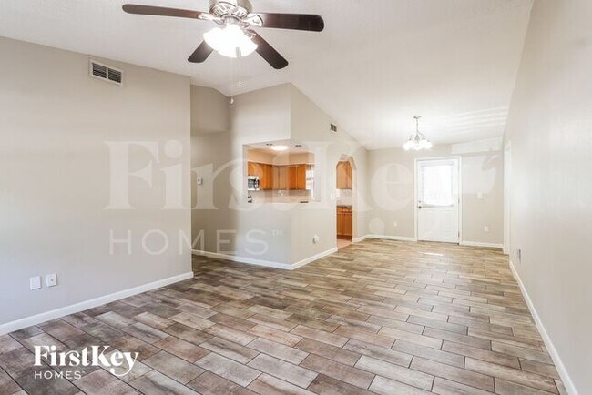 Foto del edificio - 6522 Dorchester Rd