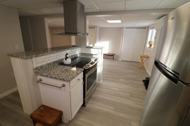 Foto del edificio - 1 bedroom in Gloucester MA 01930