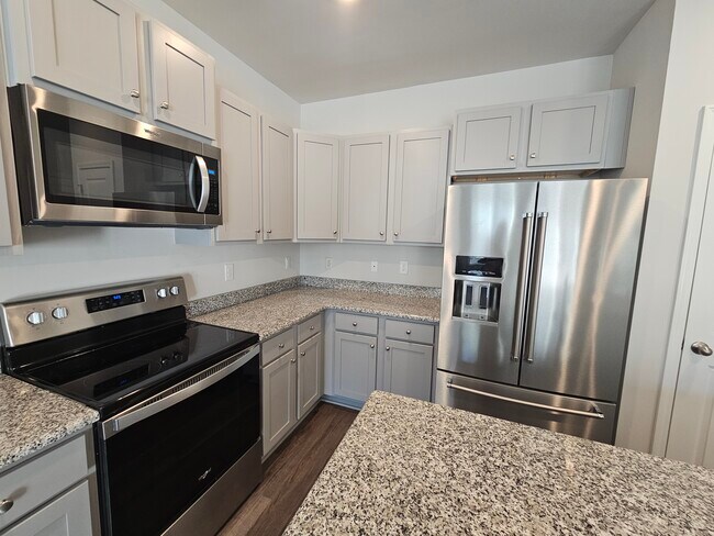 Foto del edificio - 7566 Knightbell Cir